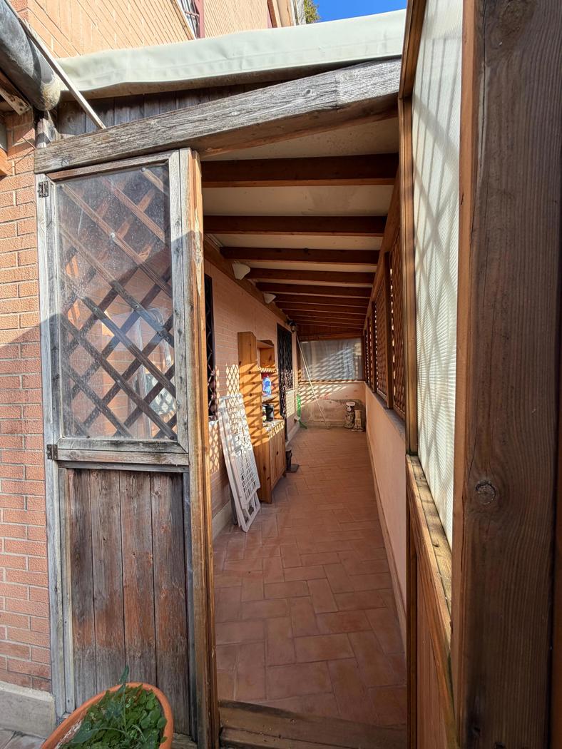 Trilocale arredato in affitto a Roma