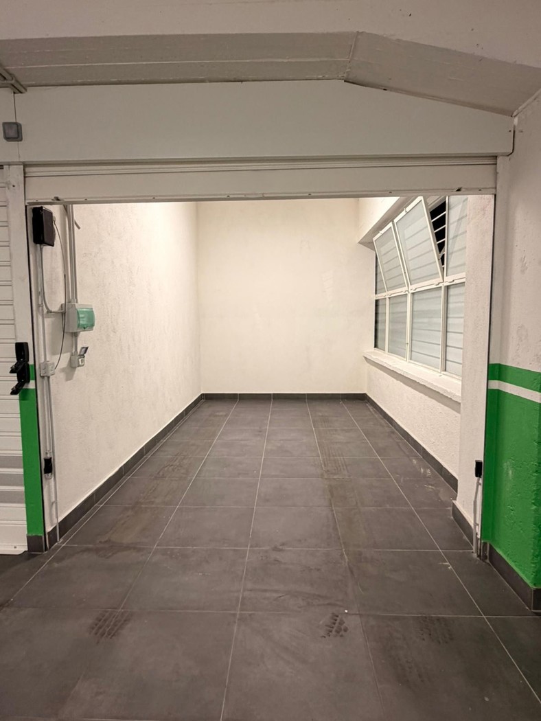 Box/Garage 17mq in affitto a Roma