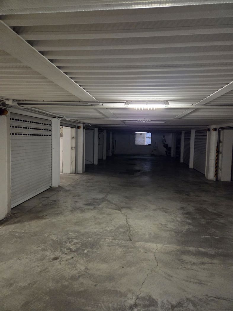 Box/Garage 13mq in affitto a Roma