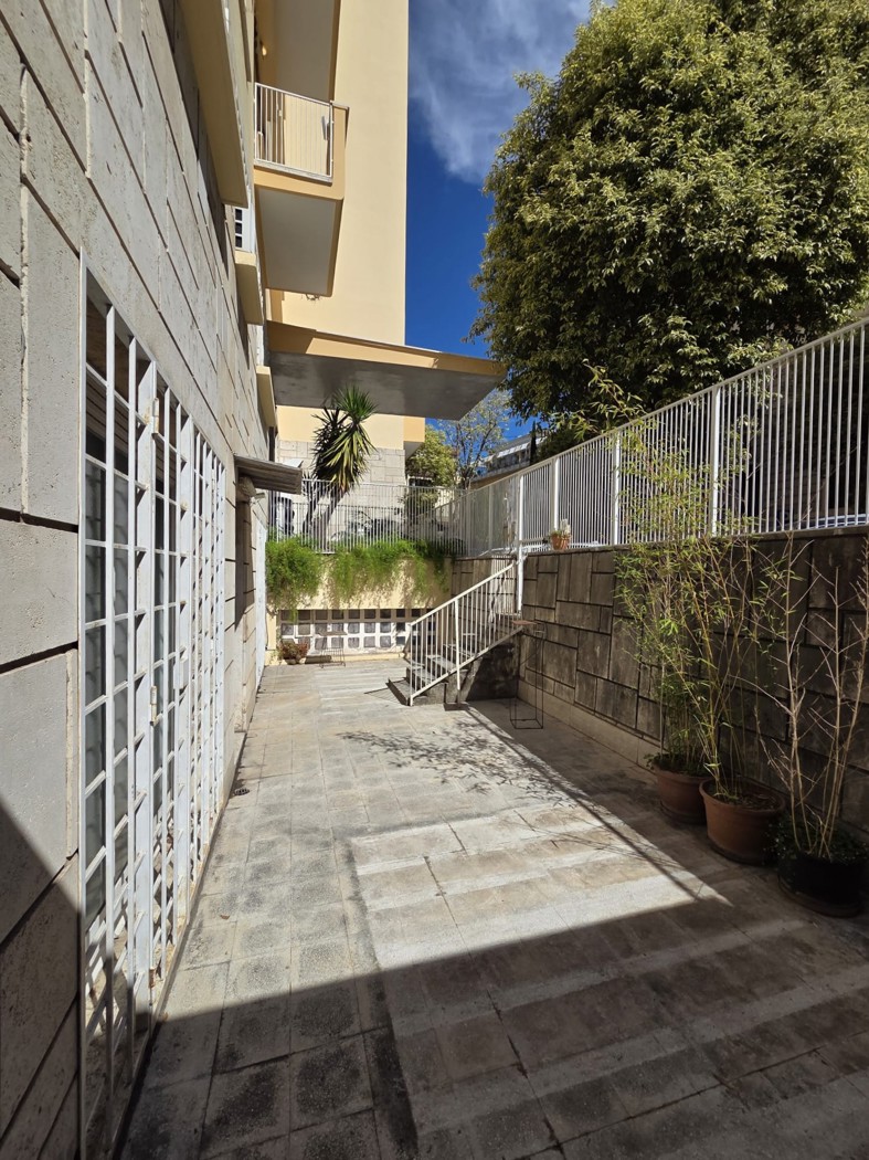 Trilocale con giardino a Roma