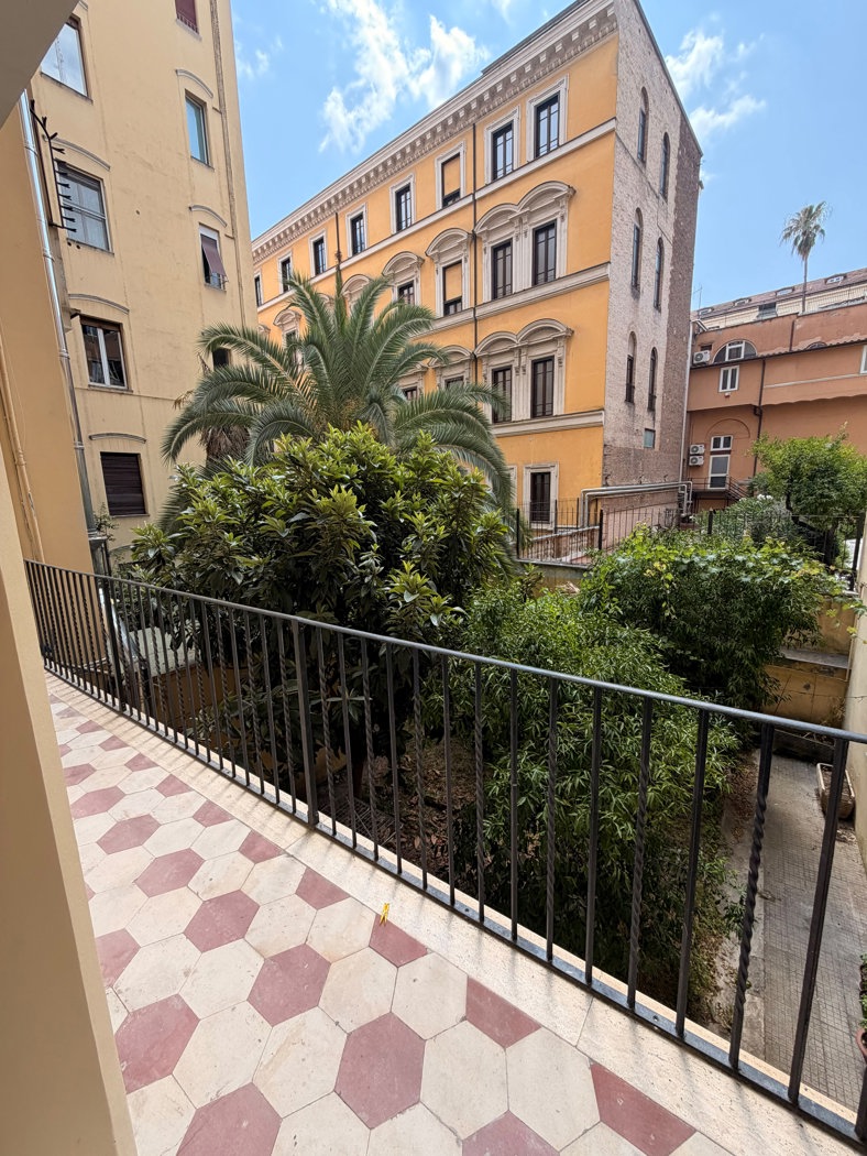 Bilocale arredato in affitto a Roma