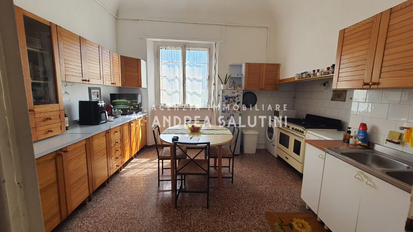 Trilocale in vendita, Pontedera oltrera