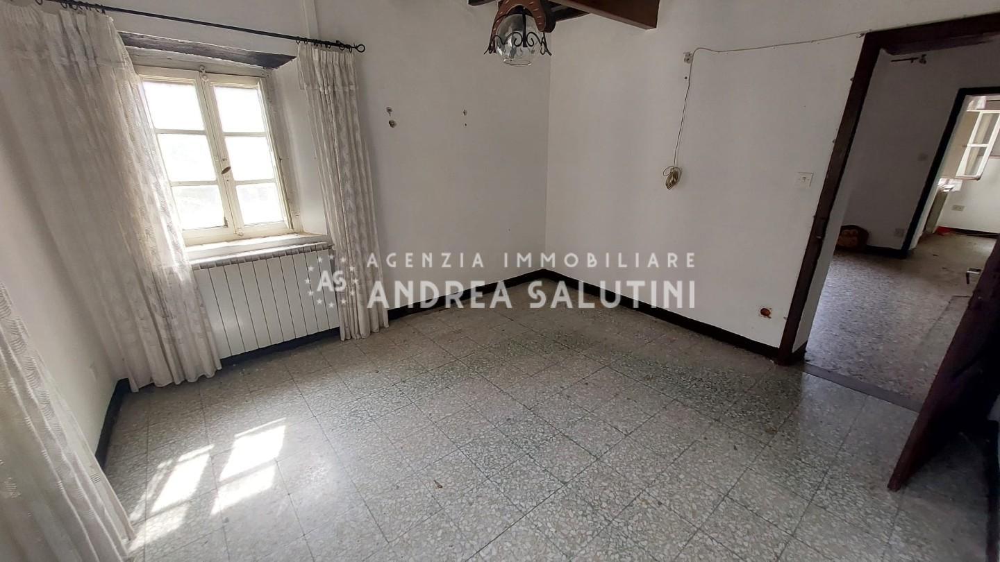 Casa indipendente con giardino a Buti