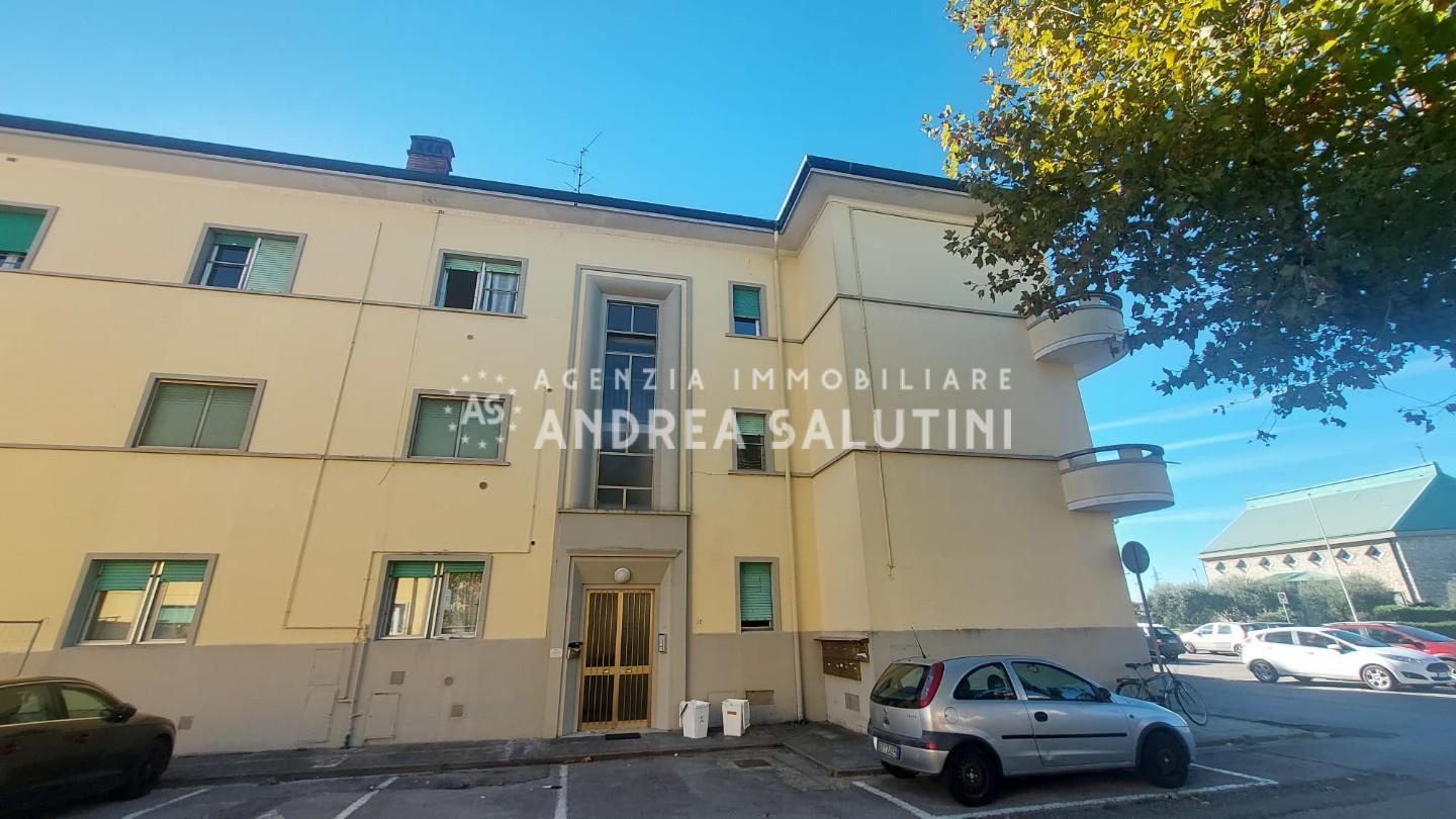 Trilocale in vendita, Pontedera villaggio piaggio