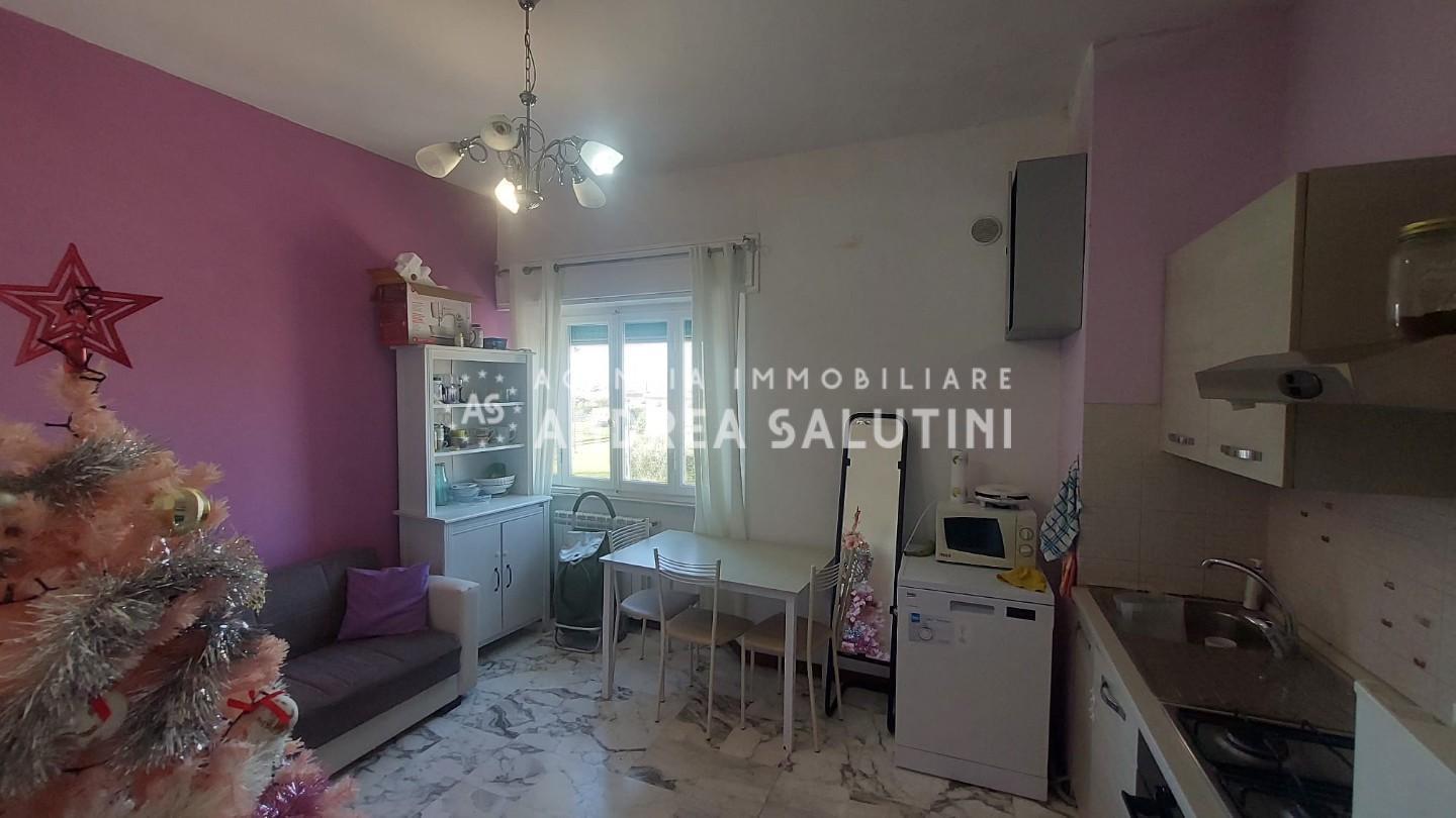 Trilocale in vendita, Pontedera villaggio piaggio