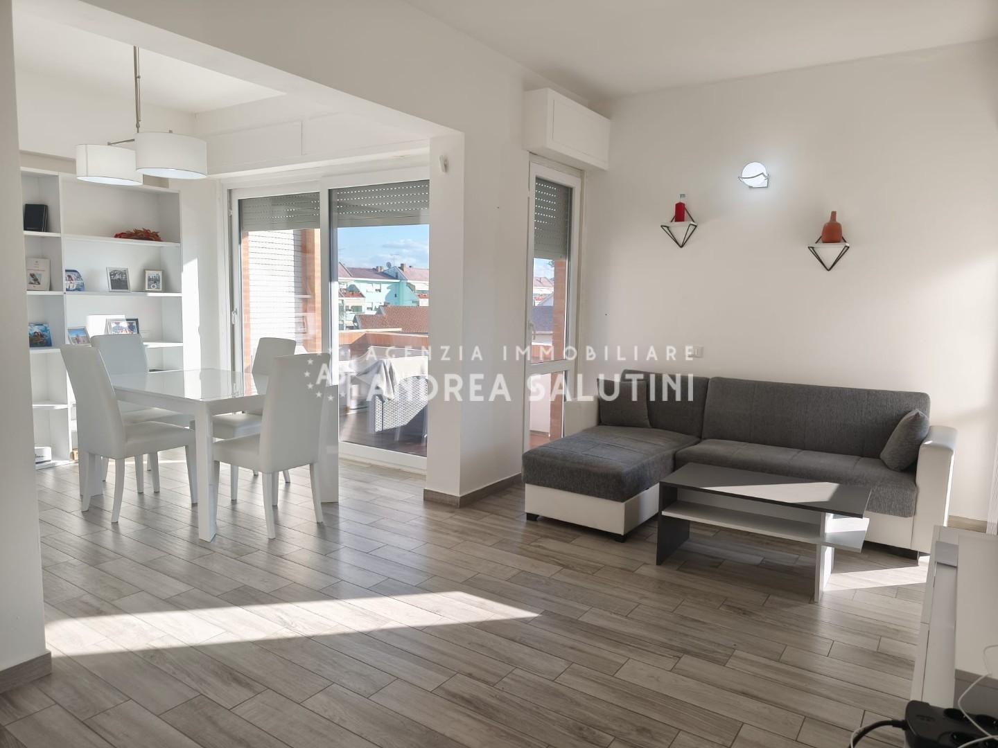 Appartamento con terrazzi, San Miniato ponte a egola