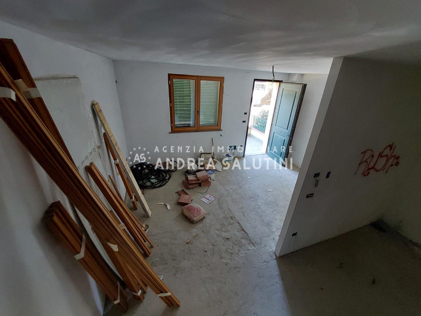 Villa con terrazzo, San Miniato basso