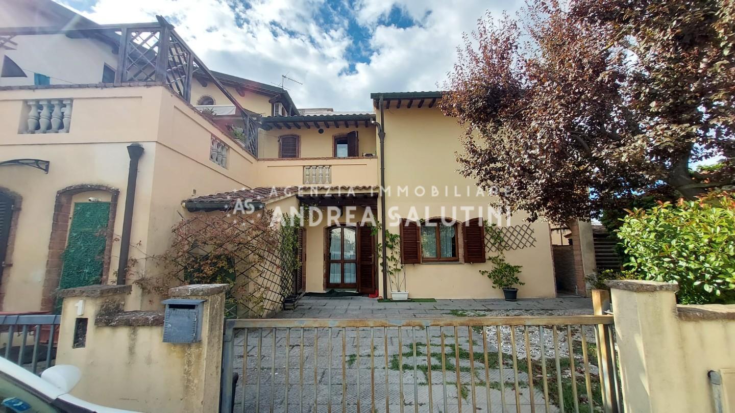 Appartamento con giardino a Ponsacco