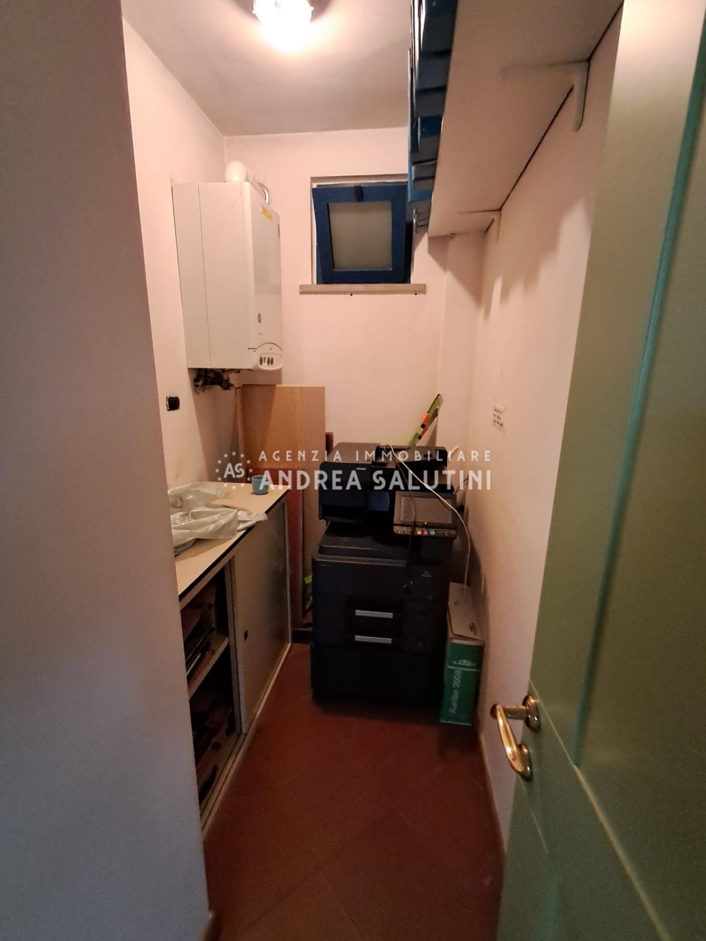 Ufficio in vendita a Bientina