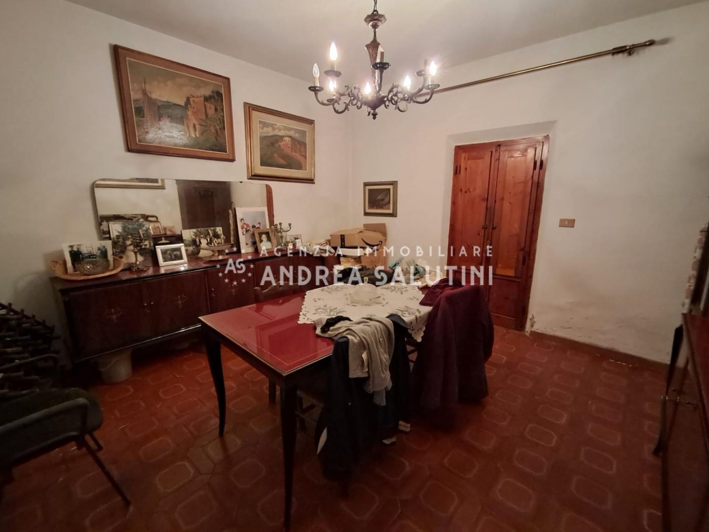 Quadrilocale con terrazzo, Buti la croce