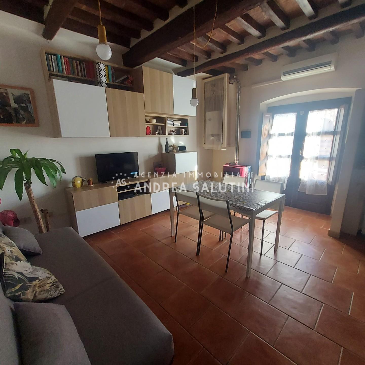 Trilocale in vendita, Calcinaia fornacette