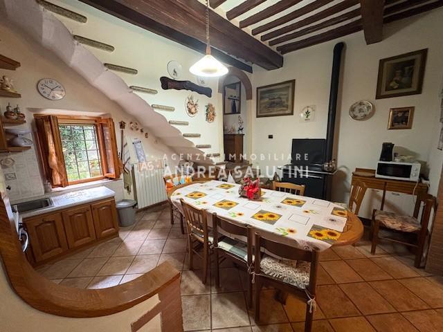 Casa indipendente con giardino, Chianni garetto