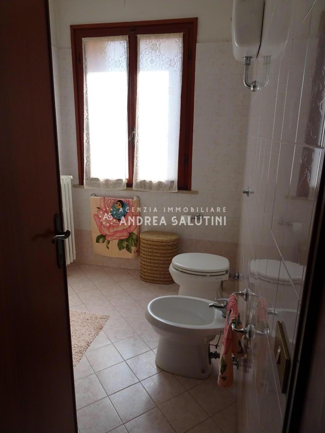 Villa con giardino, Buti cascine