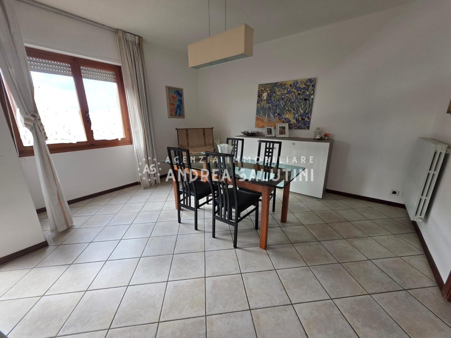 Quadrilocale in vendita a Pontedera