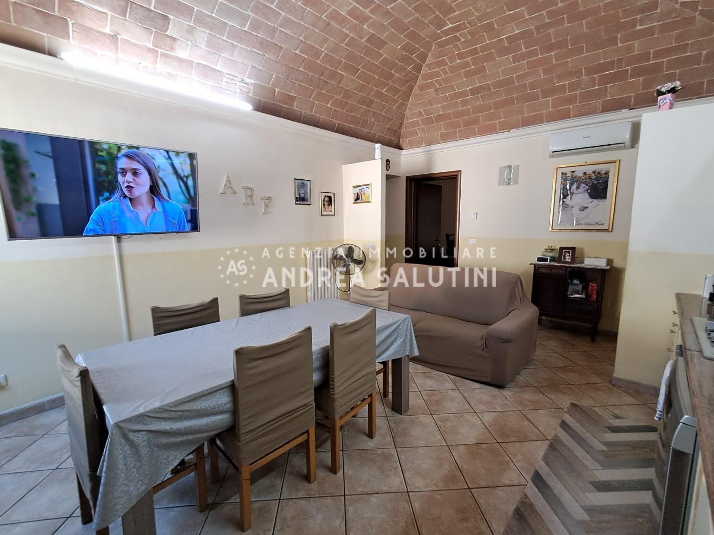 Trilocale con terrazzo a Ponsacco