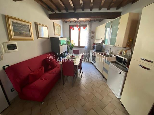 Monolocale arredato in affitto a Ponsacco