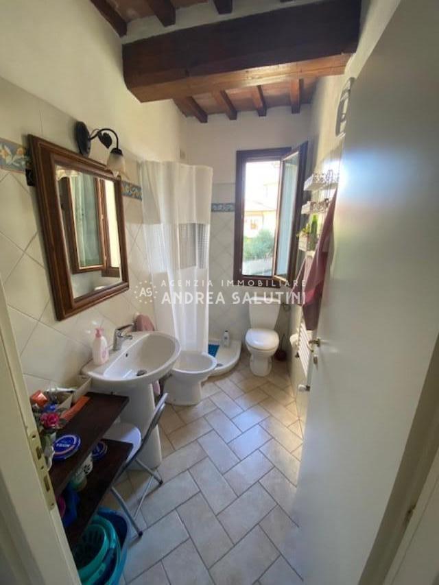 Monolocale arredato in affitto a Ponsacco