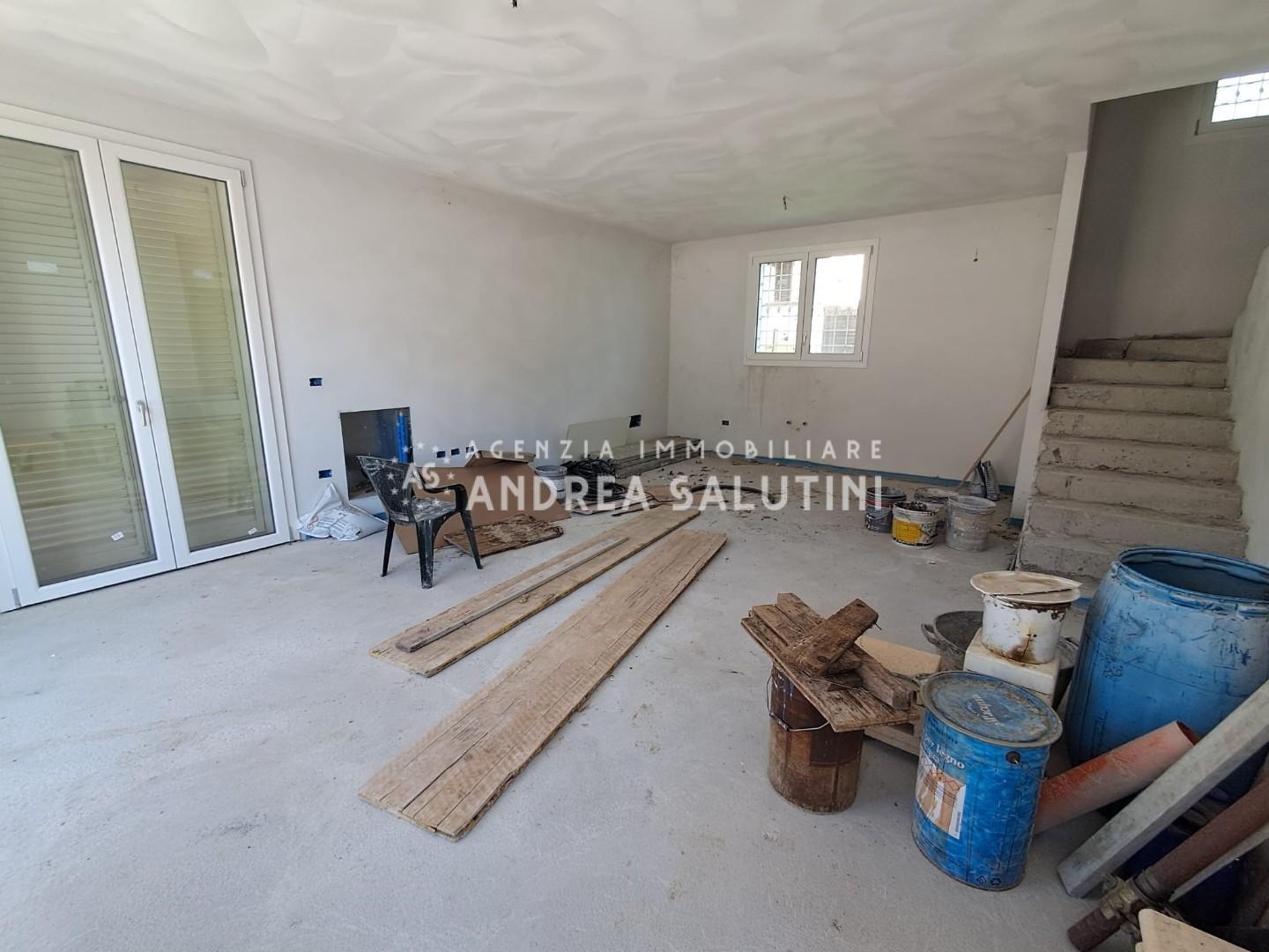 Villa Bifamiliare con giardino a Bientina