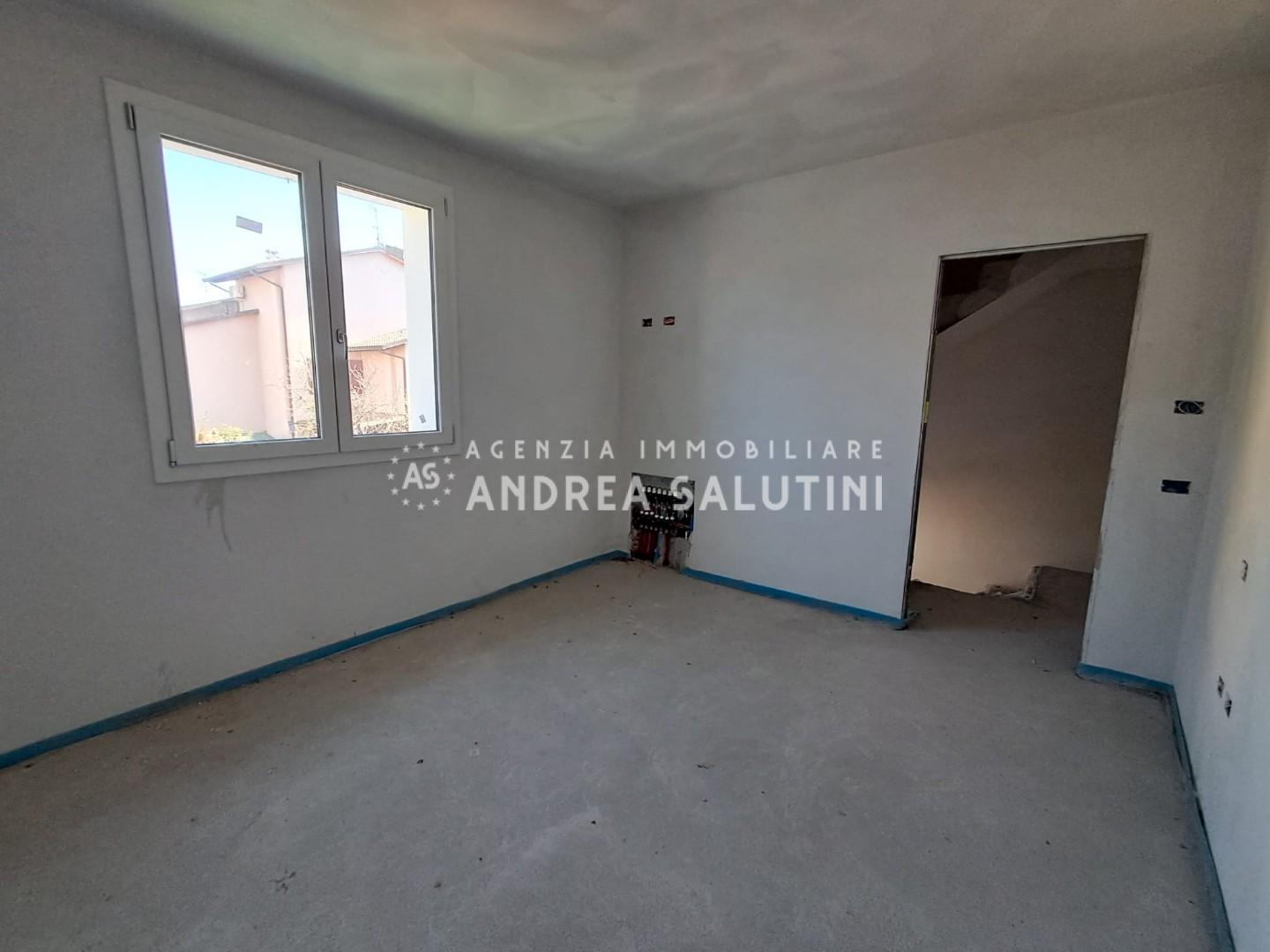 Villa Bifamiliare con giardino a Bientina