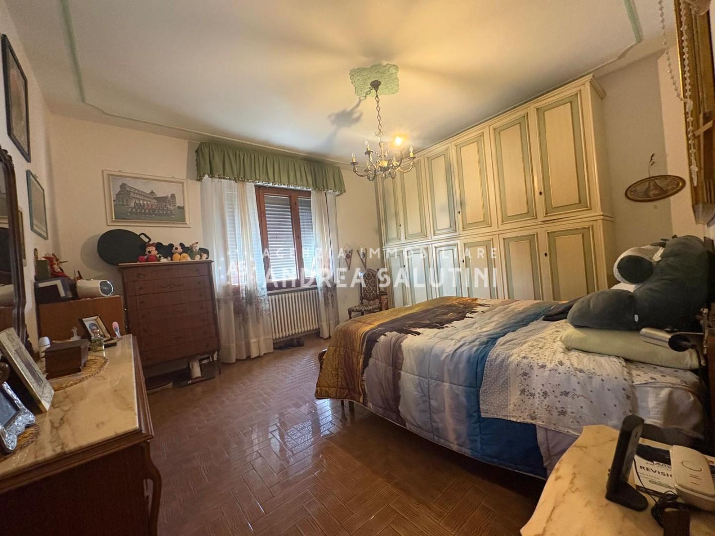 Casa indipendente con giardino, Calcinaia oltrarno