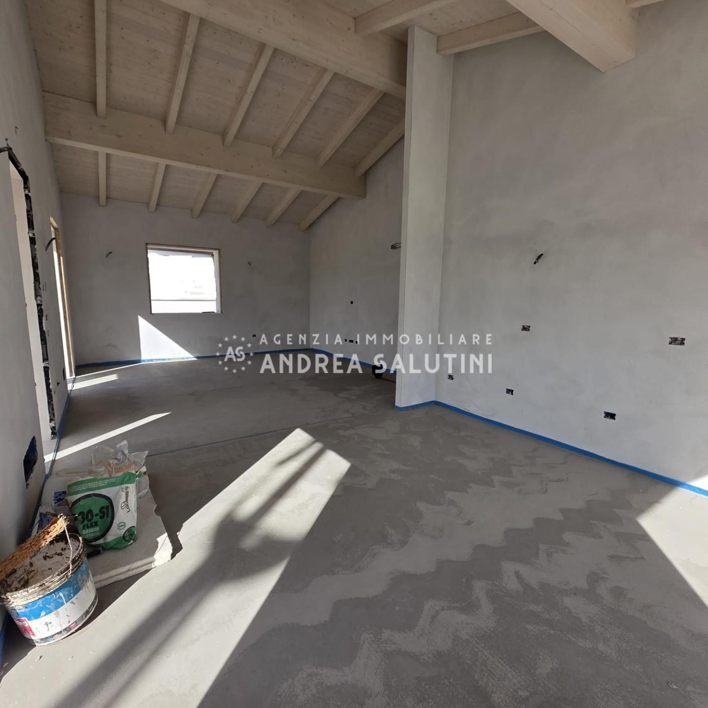 Casa indipendente con giardino, Calcinaia fornacette