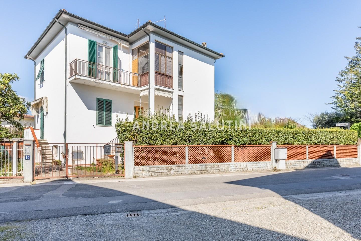 Casa indipendente con giardino, Pontedera la borra