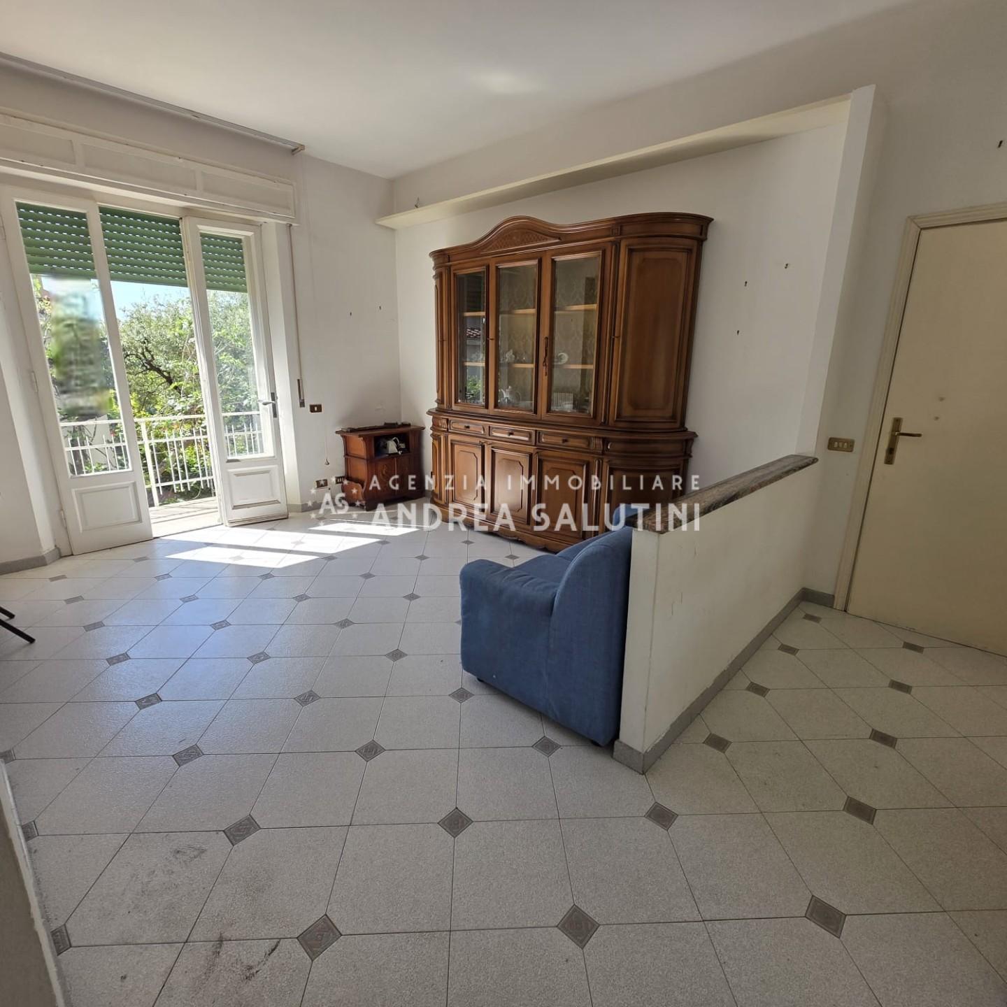 Quadrilocale in vendita a Cascina