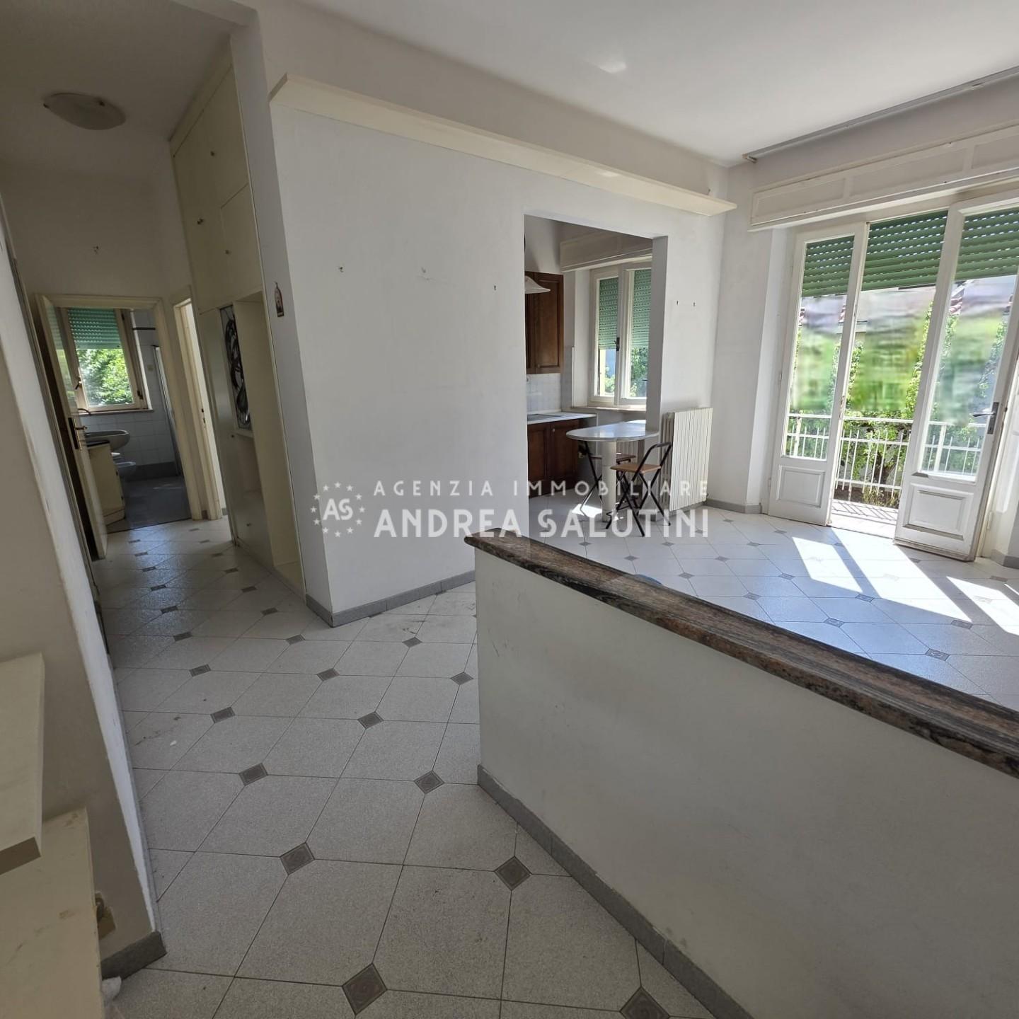 Quadrilocale in vendita a Cascina