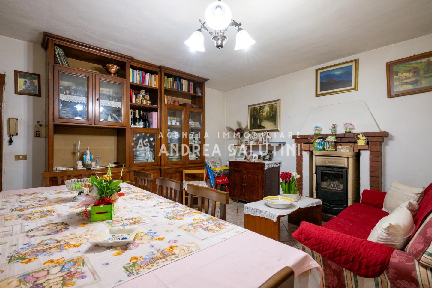 Casa indipendente in vendita a Buti