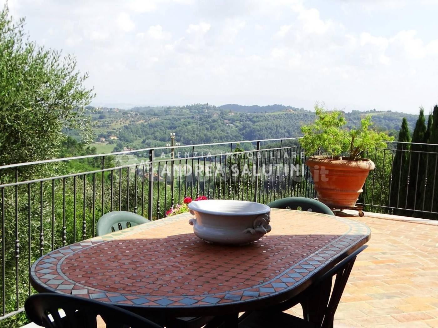 Villa con giardino, Montopoli in Val d'Arno marti
