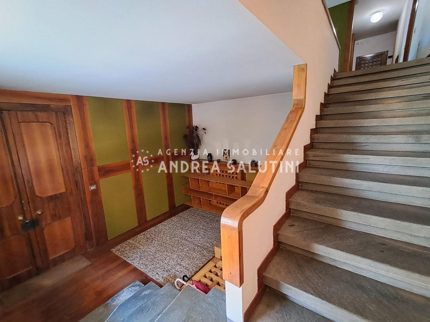 Appartamento con terrazzo a Santa Croce sull'Arno