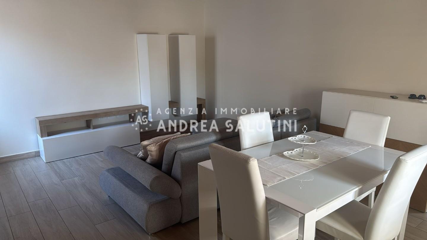 Quadrilocale arredato in affitto a Calcinaia