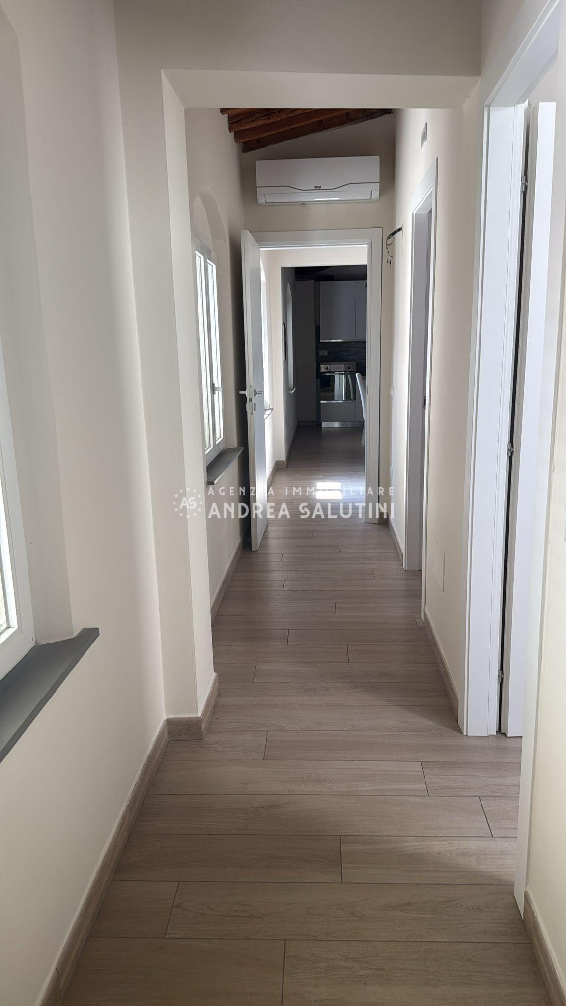 Quadrilocale arredato in affitto a Calcinaia