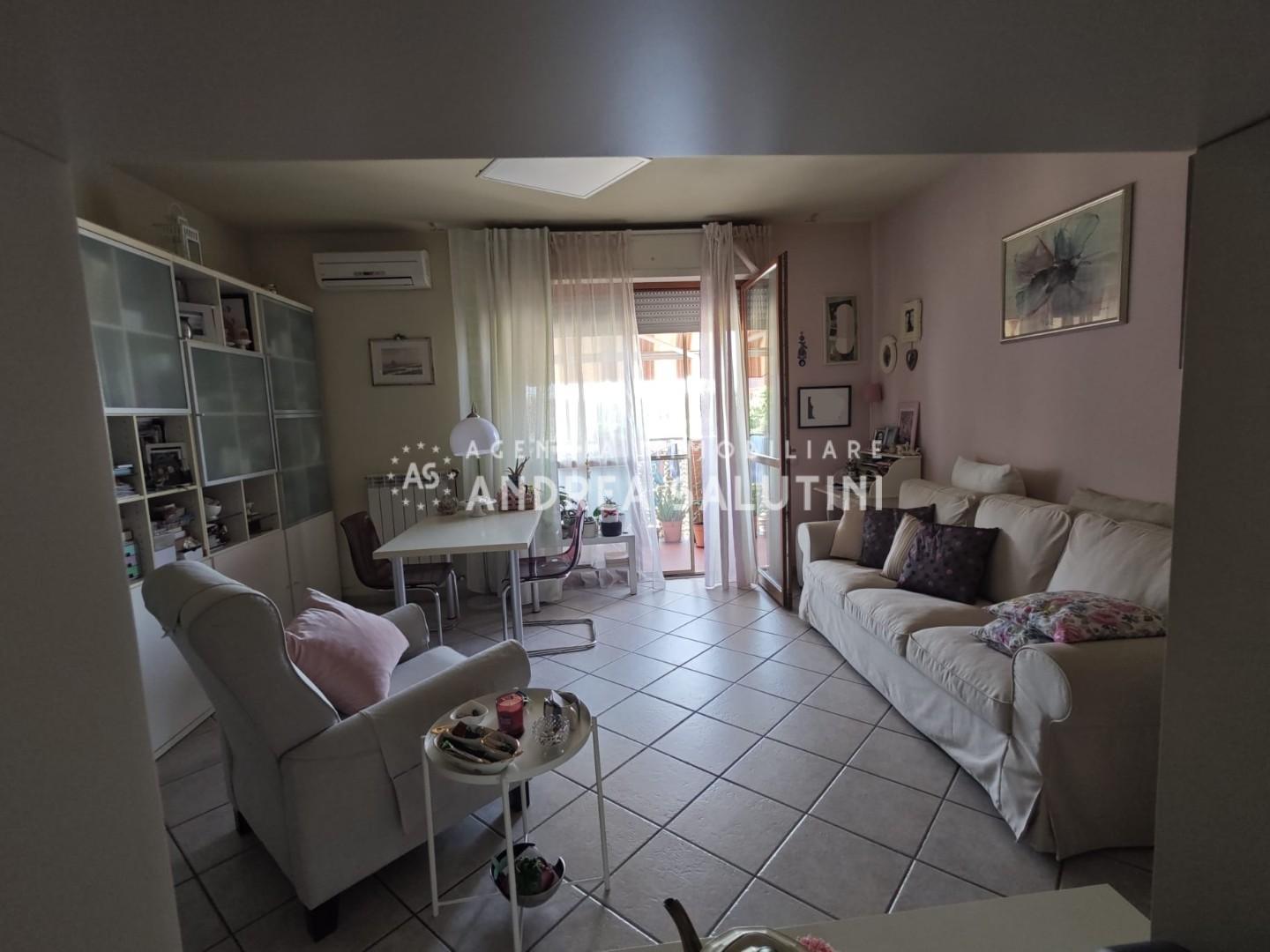 Bilocale con terrazzo, Pontedera oltrera