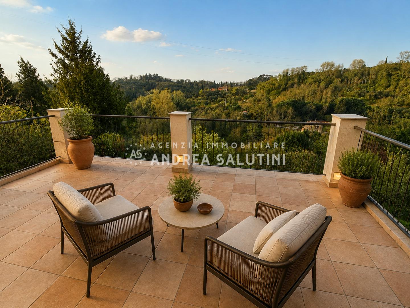 Casa indipendente con giardino, Pontedera montecastello