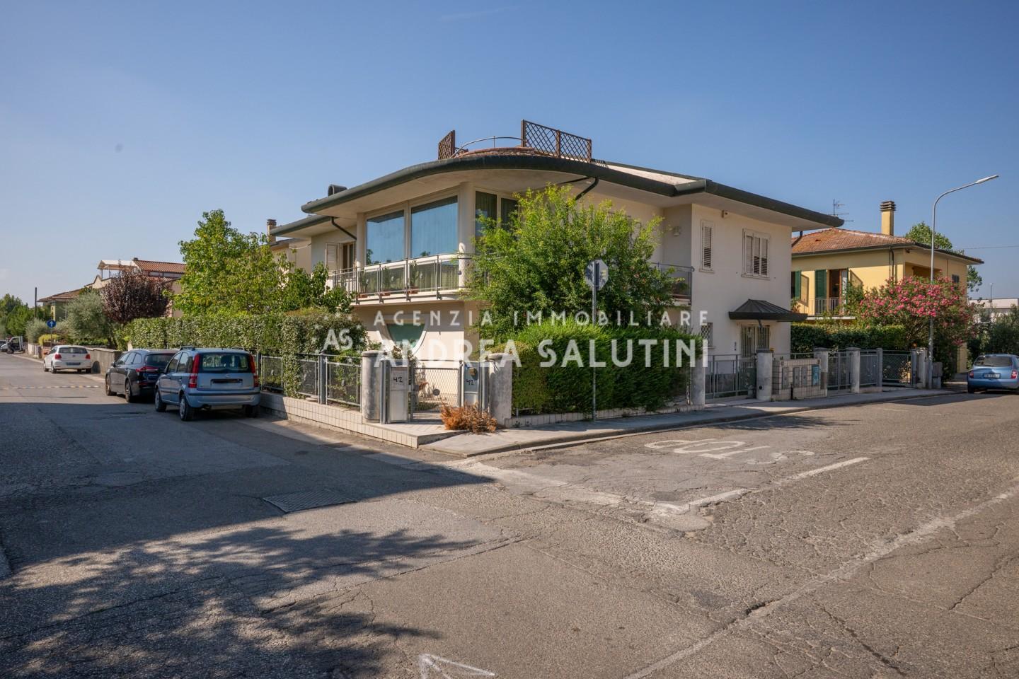 Casa indipendente con giardino, Ponsacco giardino