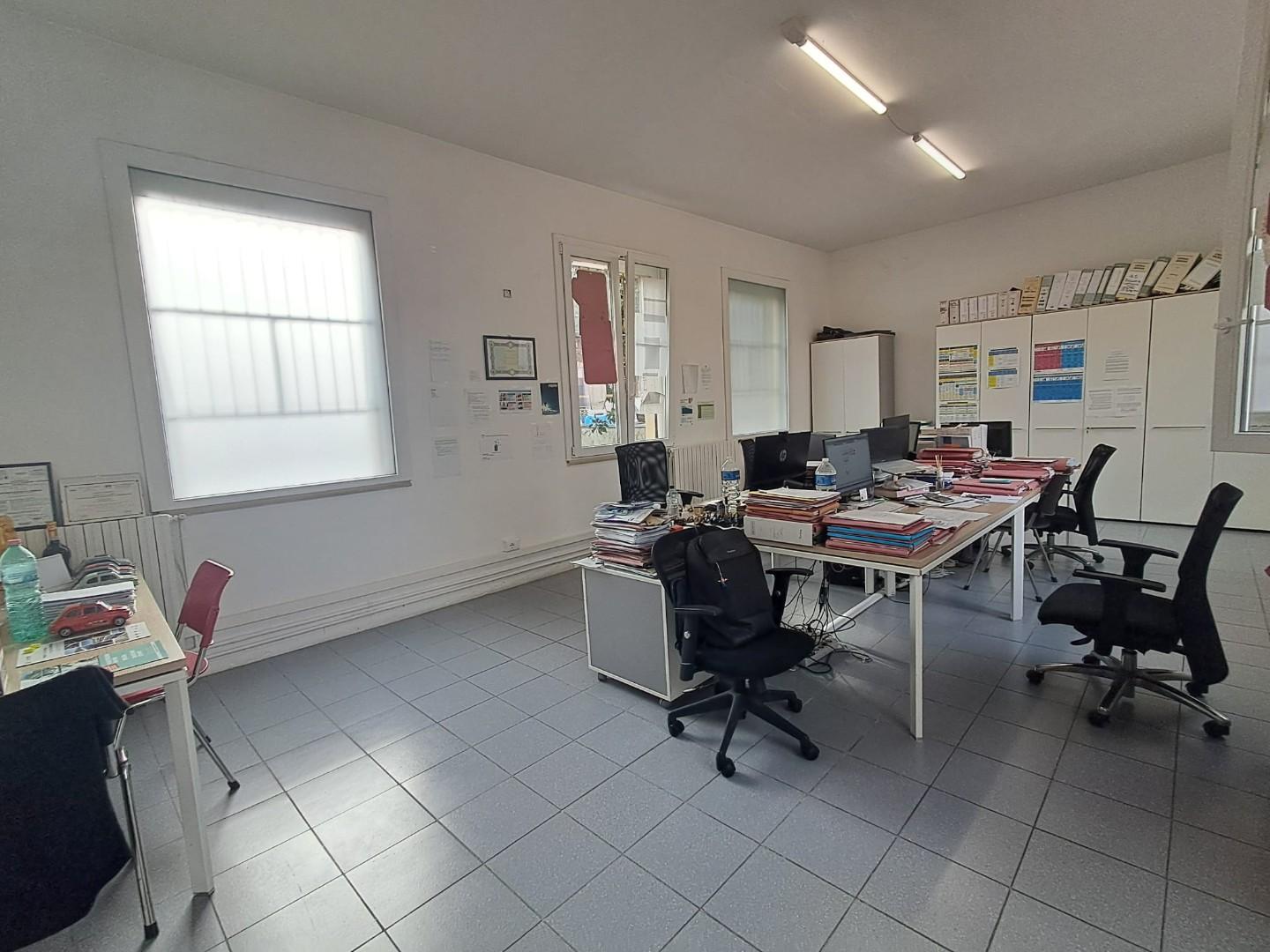 Ufficio in affitto, Pontedera centro