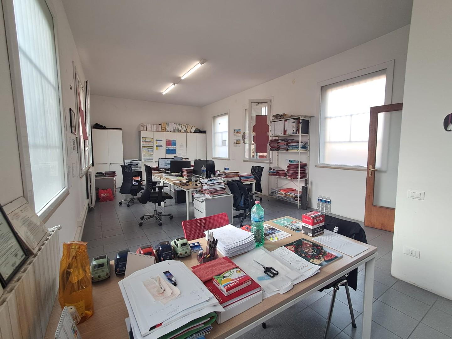 Ufficio in affitto, Pontedera centro