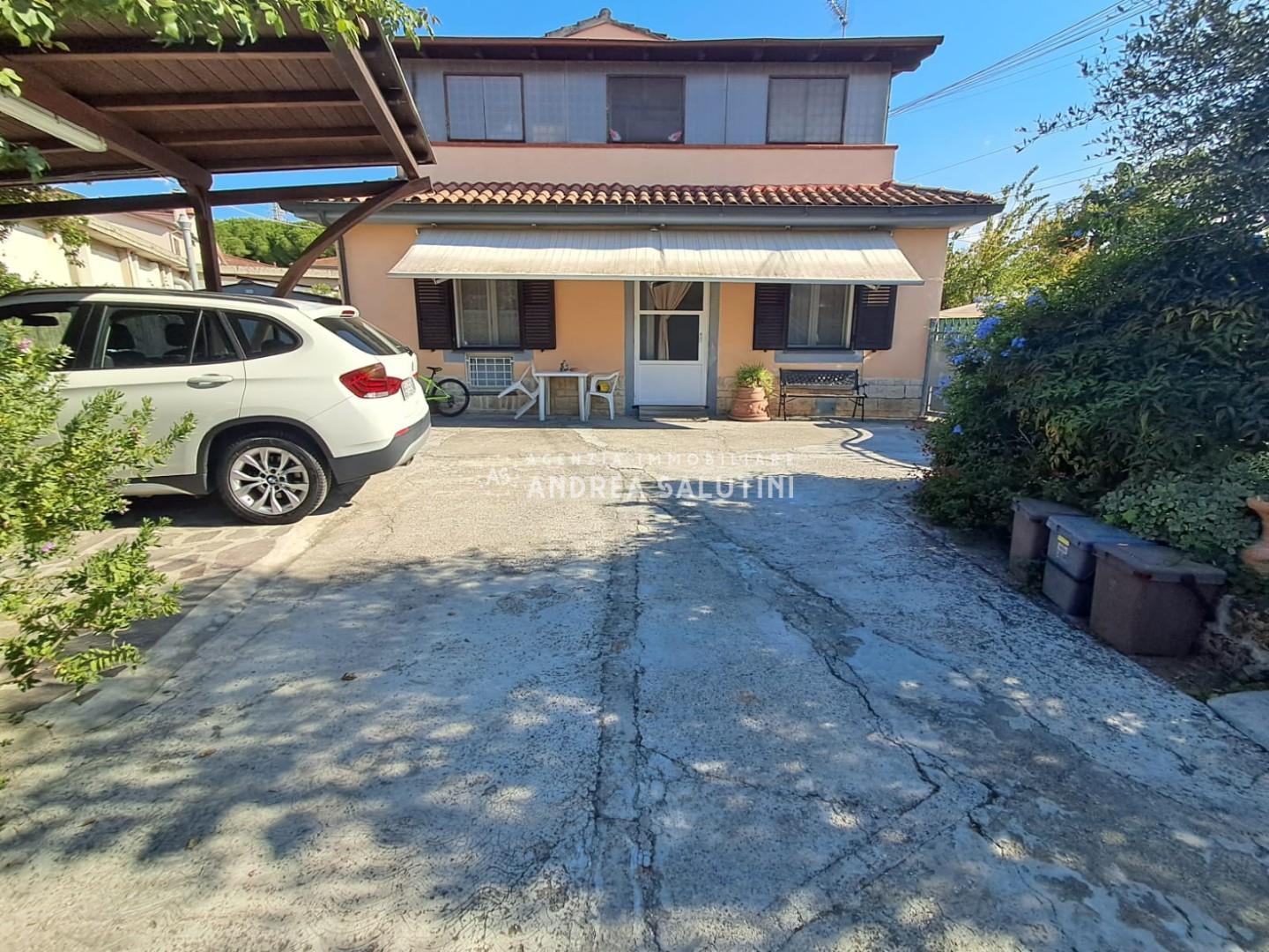 Casa indipendente con giardino, Calcinaia fornacette