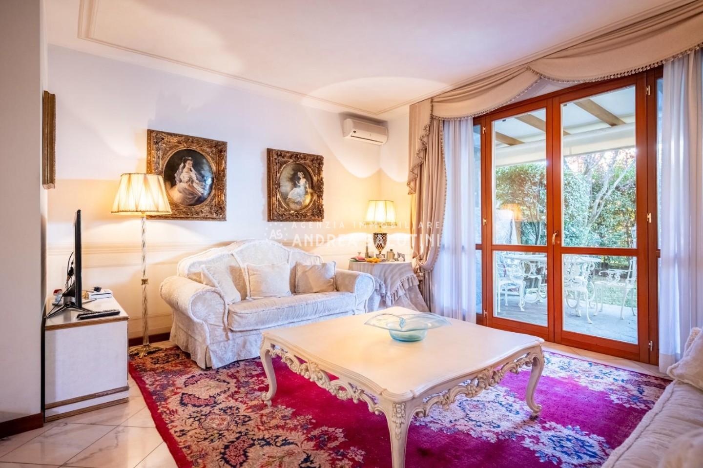 Villa Bifamiliare con giardino, Pontedera bellaria