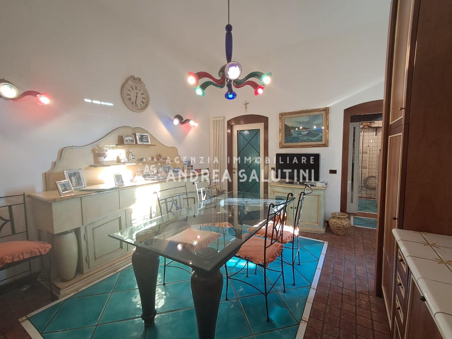 Casa indipendente arredata in affitto, Pontedera il romito