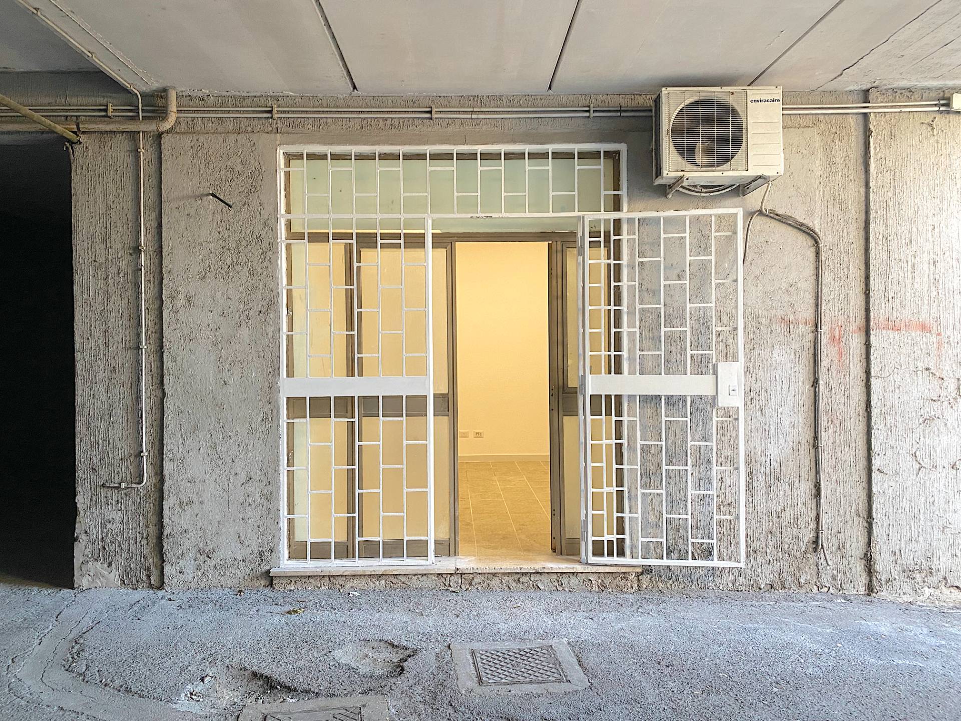 Ufficio/studio in vendita a Roma, Pisana