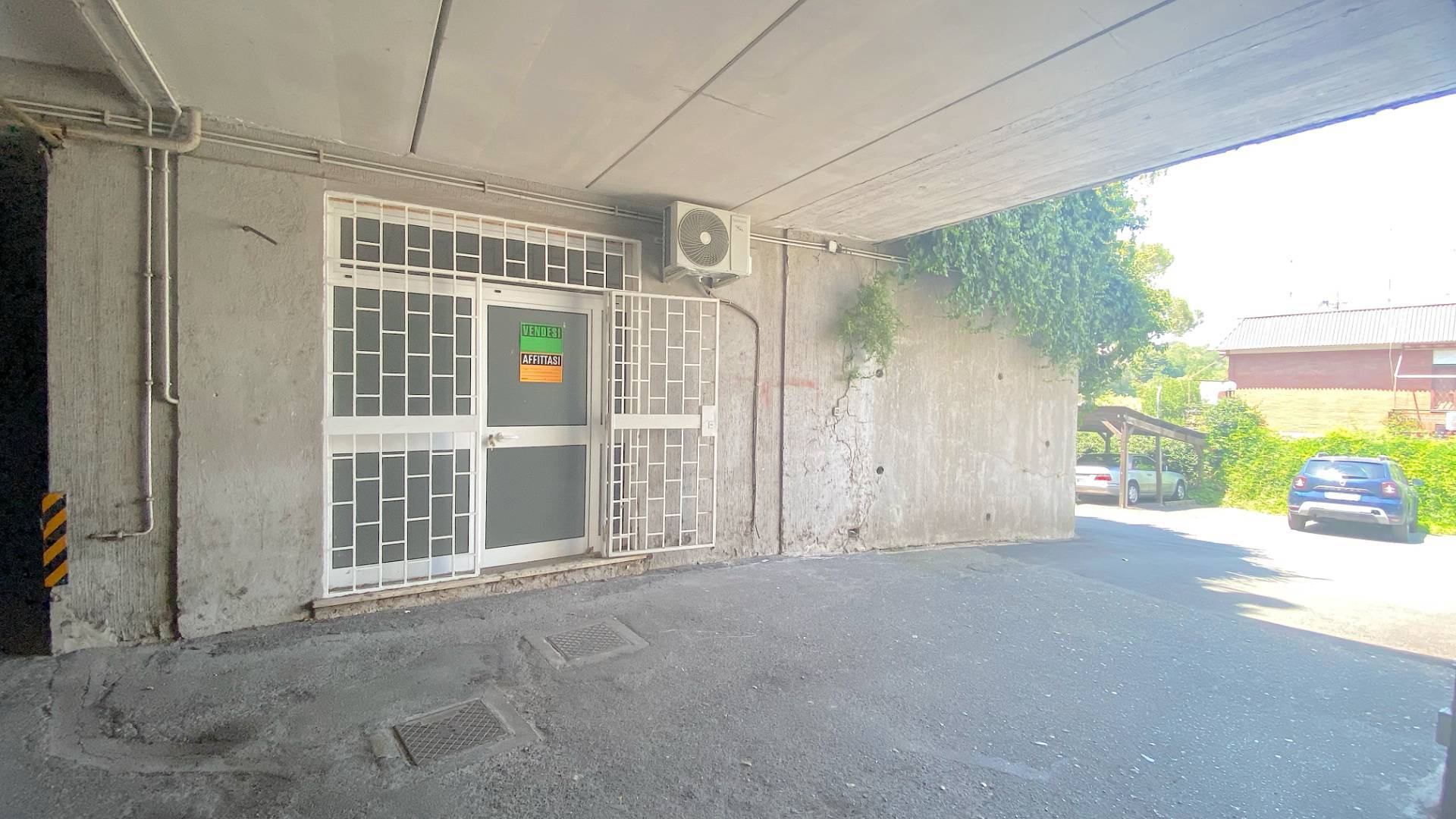 Ufficio/studio in vendita a Roma, Pisana