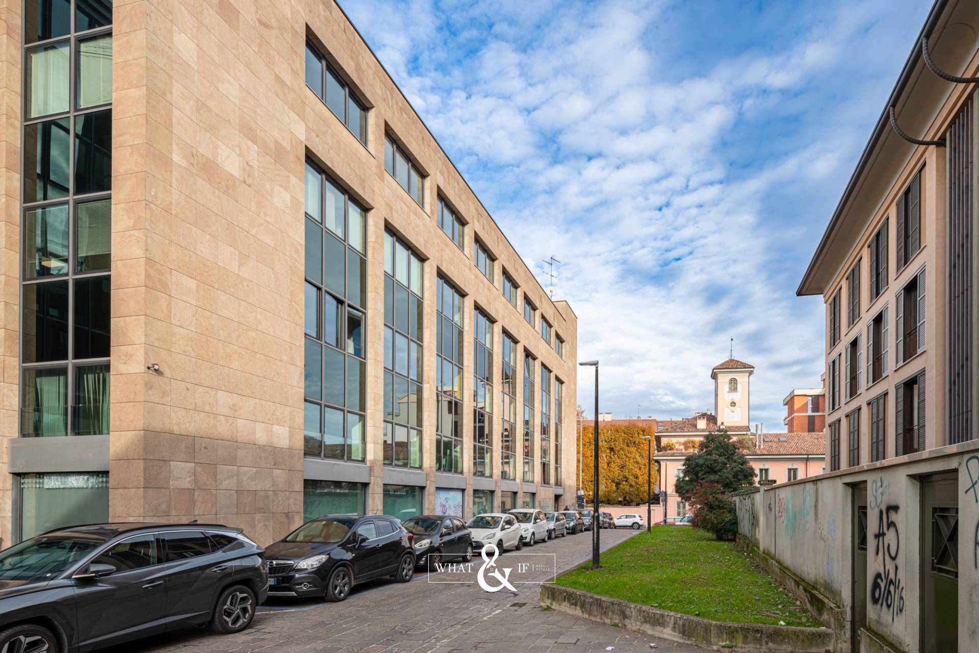 Studio/Ufficio in vendita a Monza, Centro storico