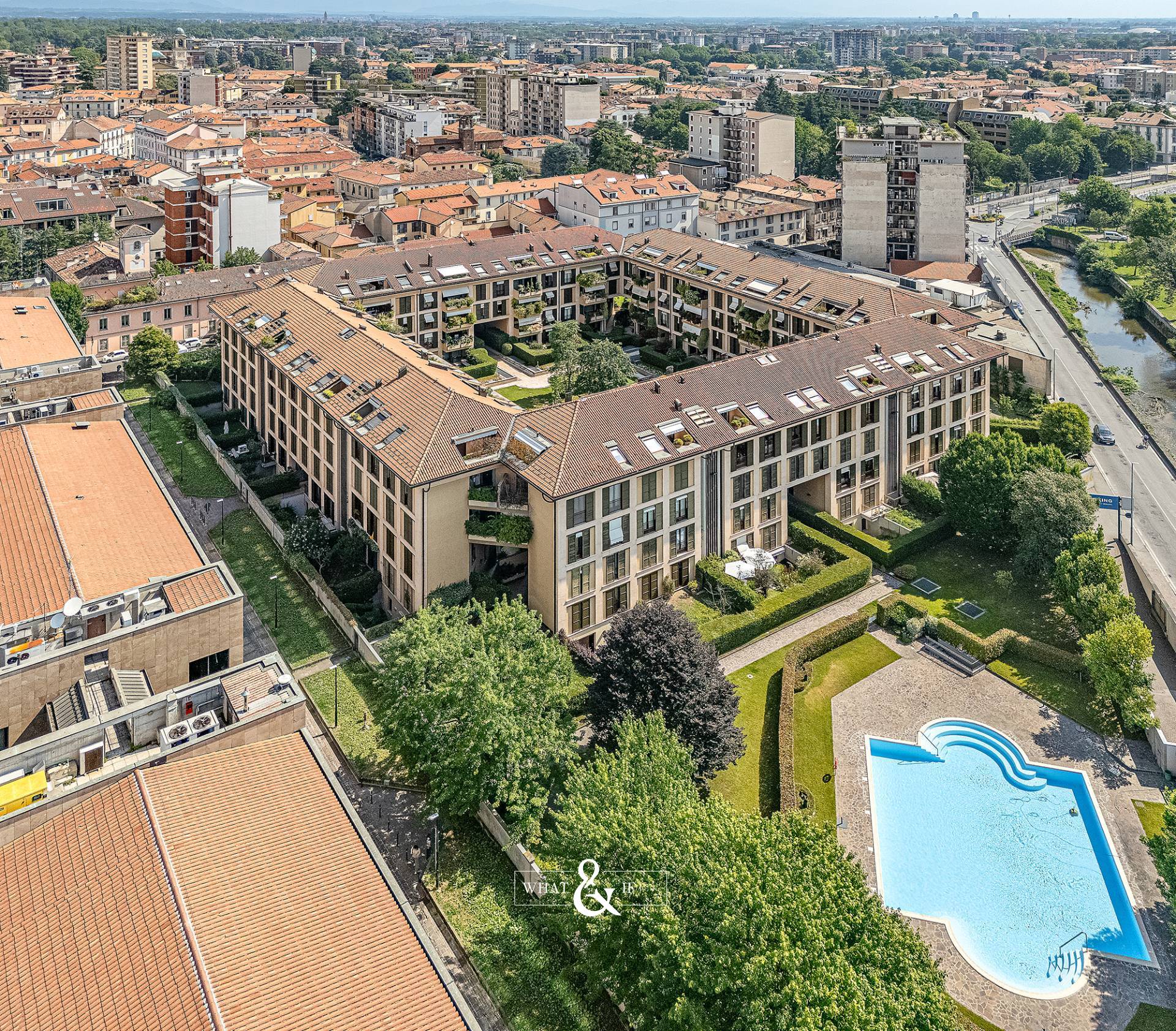 Attico / Mansarda in vendita a Monza, Centro storico