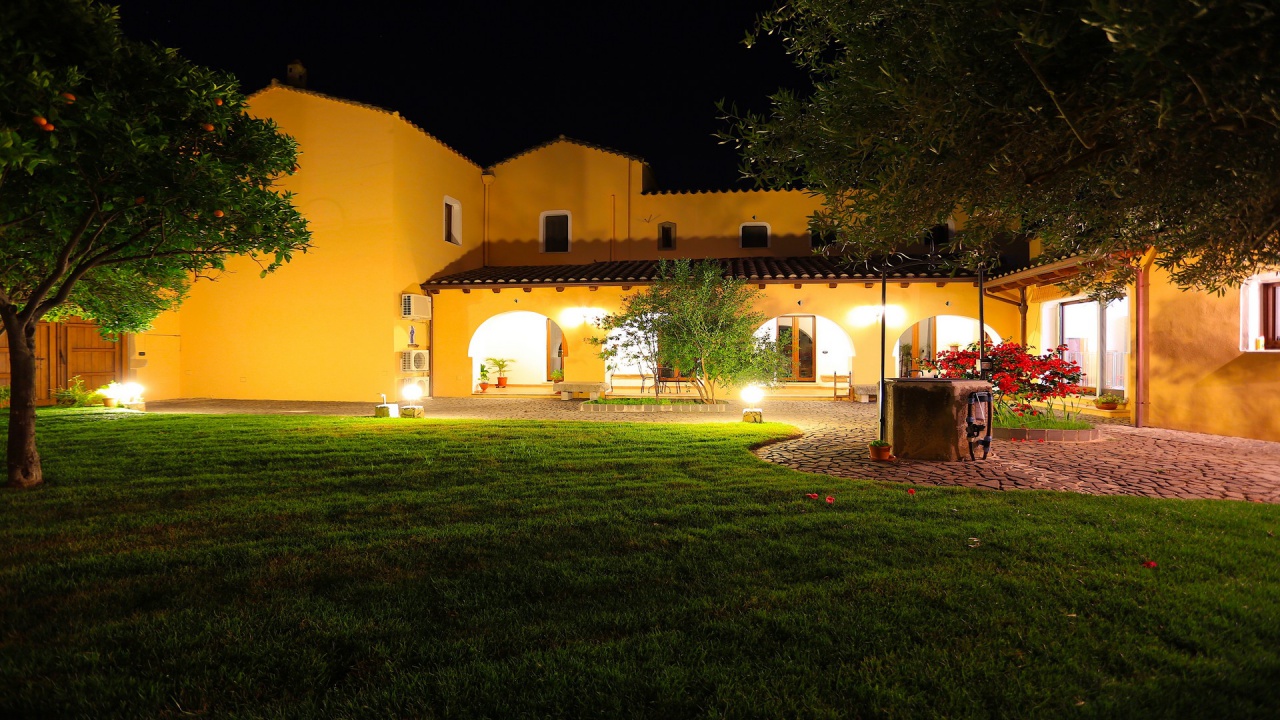 Villa con giardino in roma, Serdiana