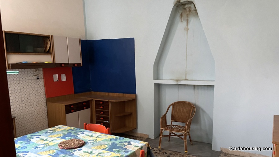 Casa indipendente con giardino in corso fratelli cervi, Solarussa