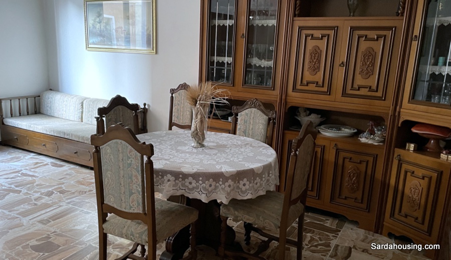 Casa indipendente con giardino in corso fratelli cervi, Solarussa