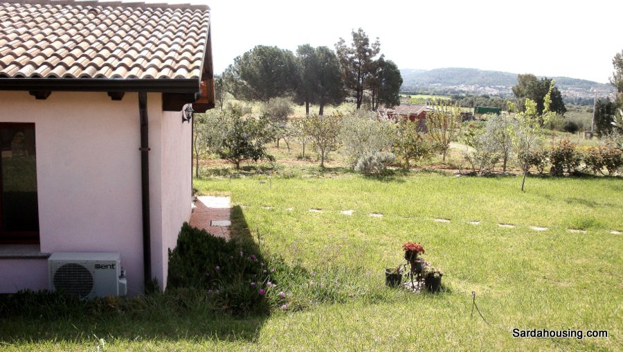 Casa indipendente con giardino in donori campagna, Donori