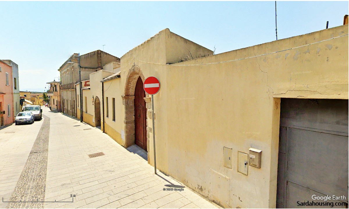 Casa indipendente con giardino in via roma, Soleminis